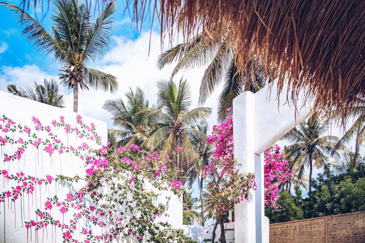 The Koho Air Hotel Gili Islands Exterior photo